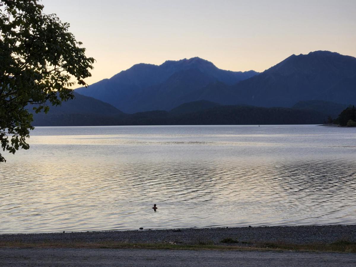 Possum Lodge Manapouri Eksteriør billede