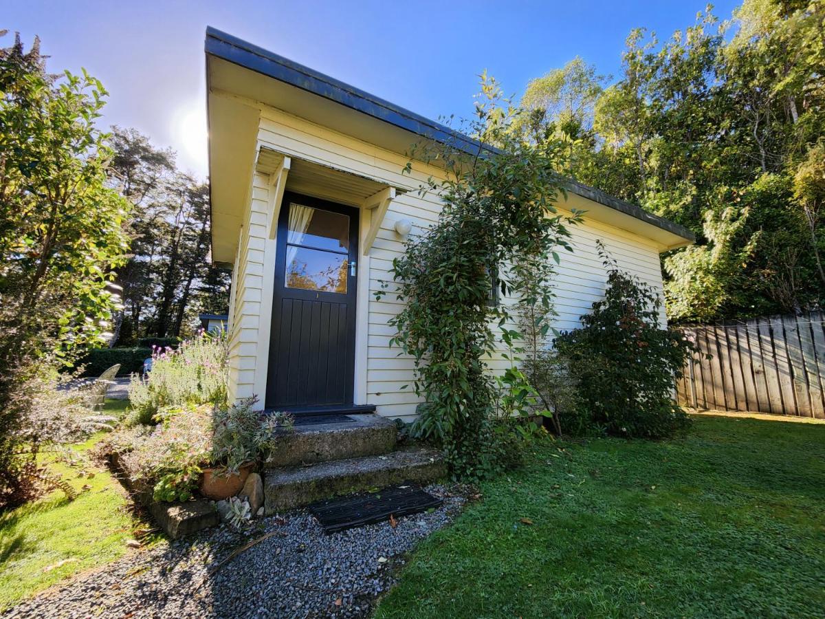 Possum Lodge Manapouri Eksteriør billede