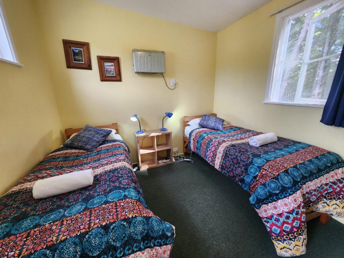 Possum Lodge Manapouri Eksteriør billede
